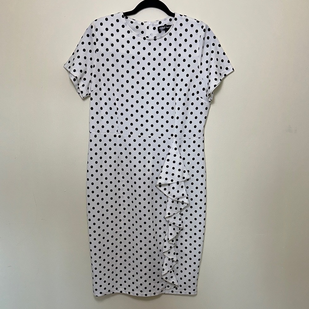 Women’s Fashion Polka Dot Ruffle Dress Size XL